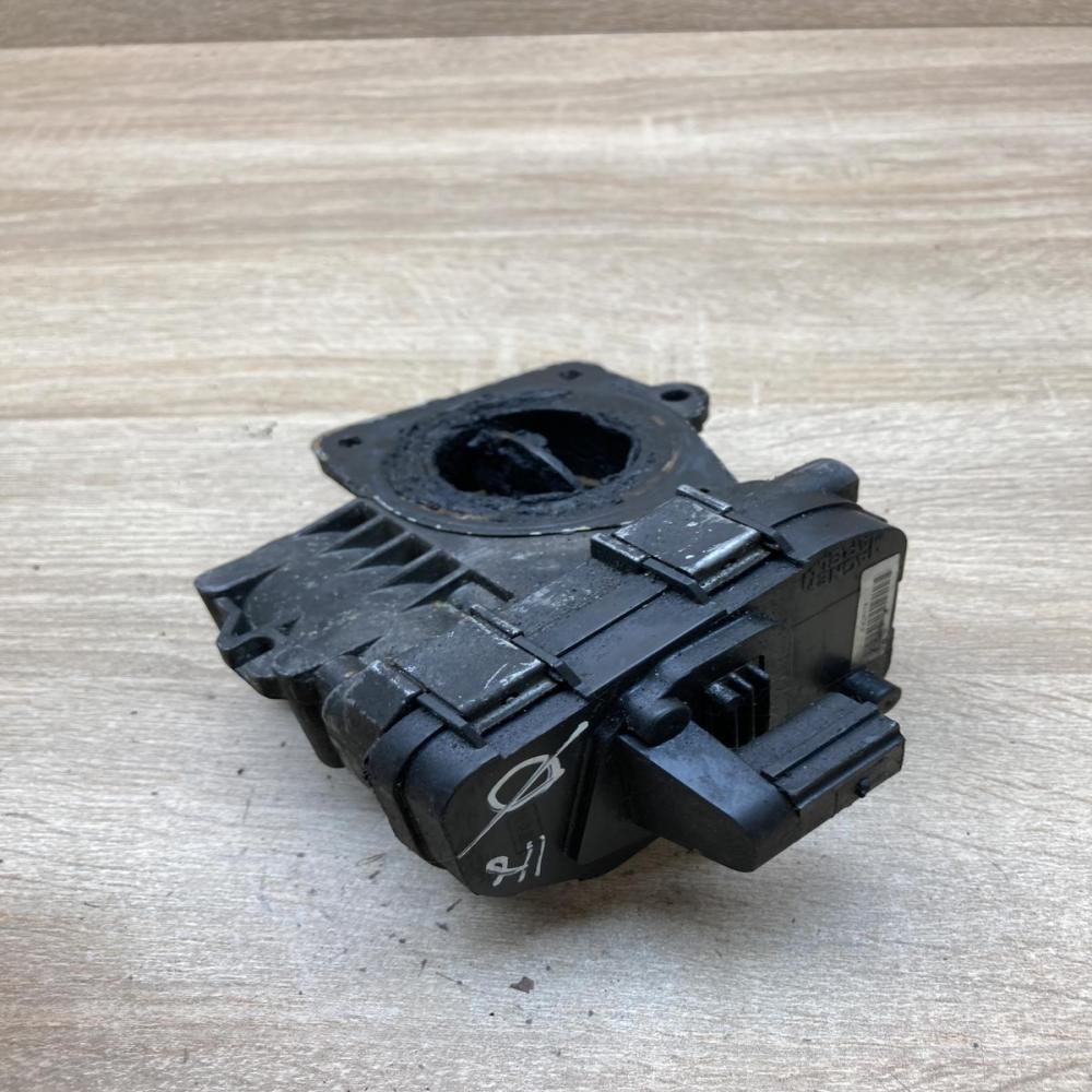 48CPD4 4V NADP3F  Engine shut-off valve Opel Zafira B