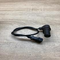 0281002138   Crankshaft position sensor Opel Zafira A