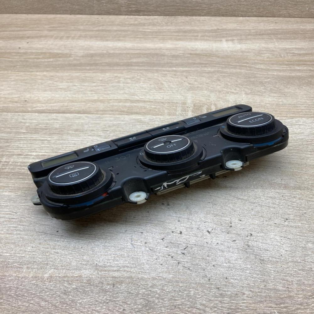 746775 13 74677513  Climate control unit Volkswagen PASSAT B6