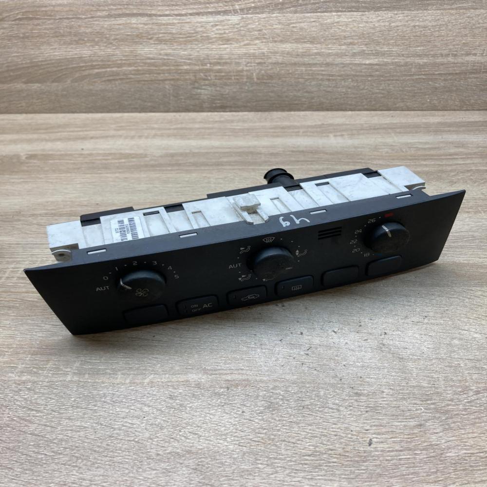 612698 0142699G04  Climate control unit Volvo S40, V40
