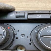 746775 32 74677532  Climate control unit Volkswagen PASSAT B6