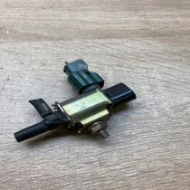 K5T46593   Vacuum valve Mazda 6
