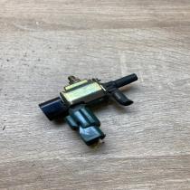 K5T46593   Vacuum valve Mazda 6