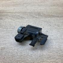 1J0906283A   Vacuum valve Volkswagen Golf V