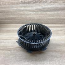 5576701   Heater fan/blower Peugeot 206
