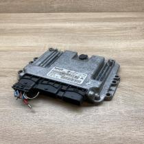 9664843780 0281013872  Engine control unit/module ECU Peugeot 308