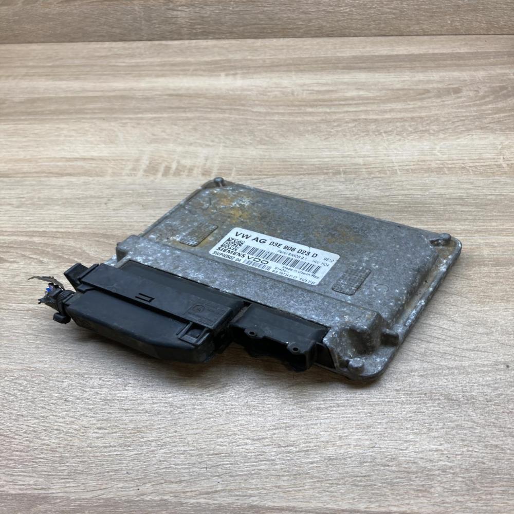 03E906023D 5WP40502  Engine control unit/module ECU Seat Ibiza III (6L)