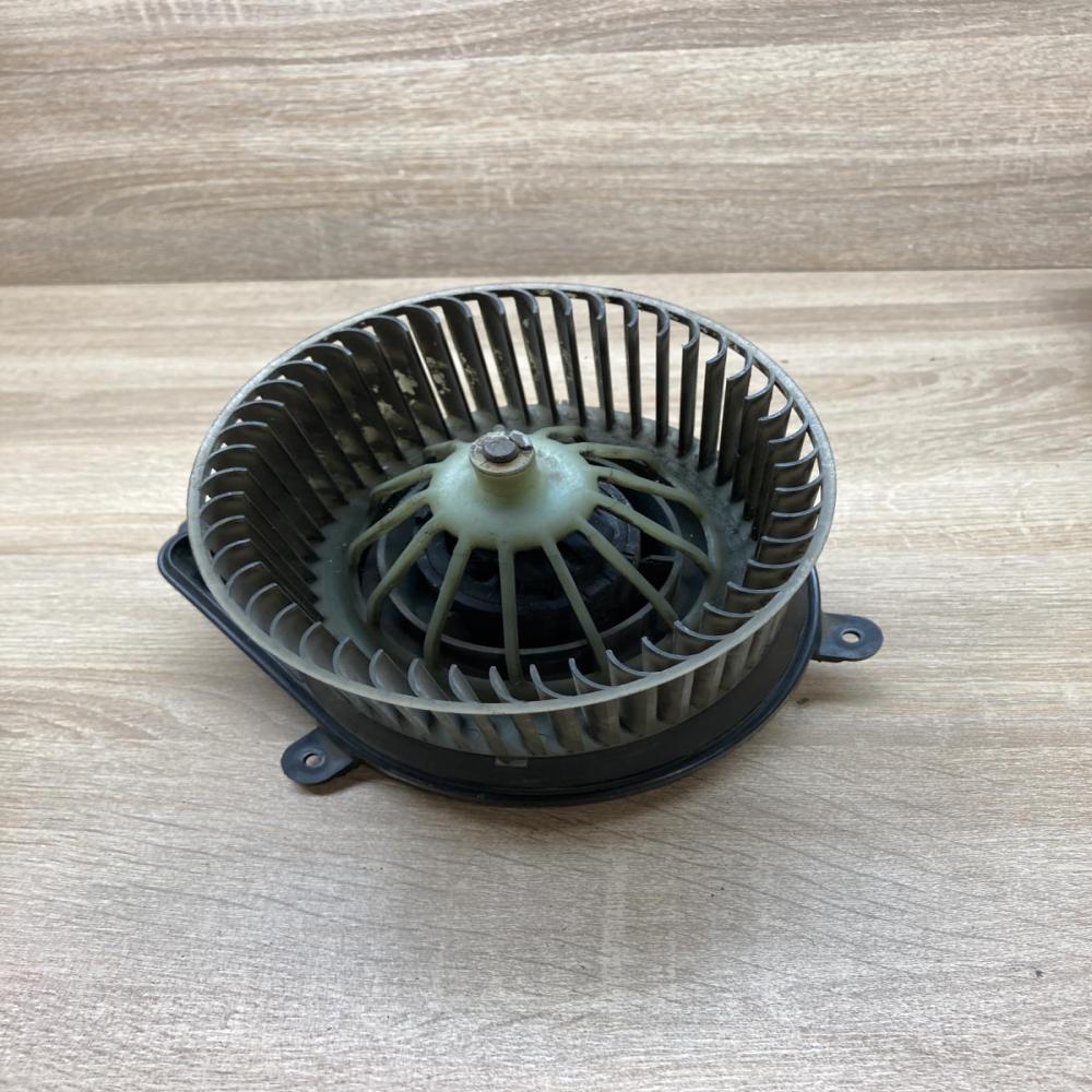 210641233F   Heater fan/blower Citroen Xantia