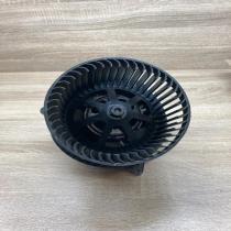 NRF2002083   Heater fan/blower Ford Focus