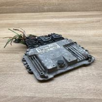 9664843780 0281013872  Engine control unit/module ECU Peugeot 308
