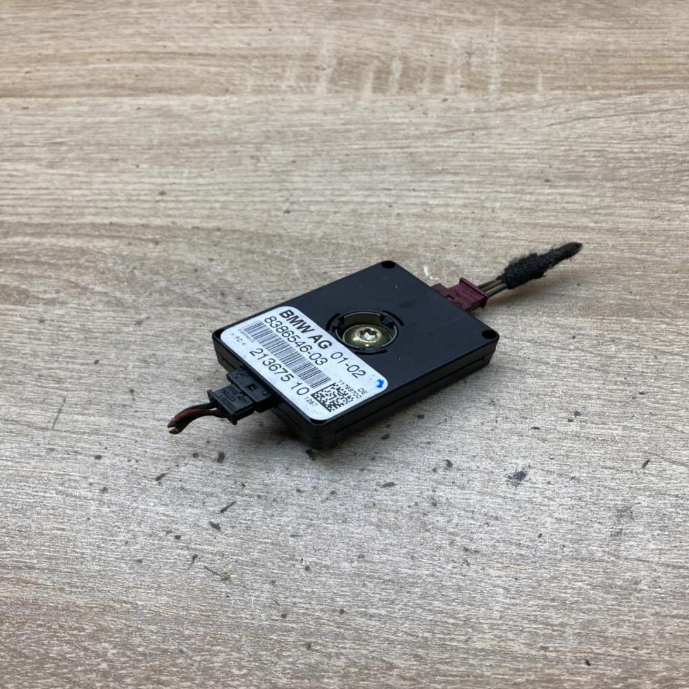 8386546 213675 10  Aerial antenna amplifier BMW 3 E46
