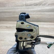 TOYOTA DOOR LOCK   Rear door lock Toyota Corolla E120 E130