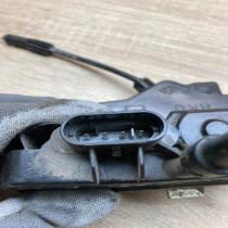 82671 AV601 500670006  Rear door lock Nissan Primera