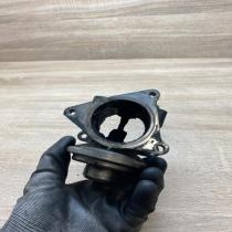 038131501S   EGR valve Volkswagen PASSAT B6