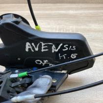 TOYOTA DOOR LOCK   Rear door lock Toyota Avensis T250