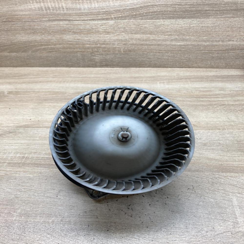 194000 1040 1940001040  Heater fan/blower Mitsubishi Galant IX