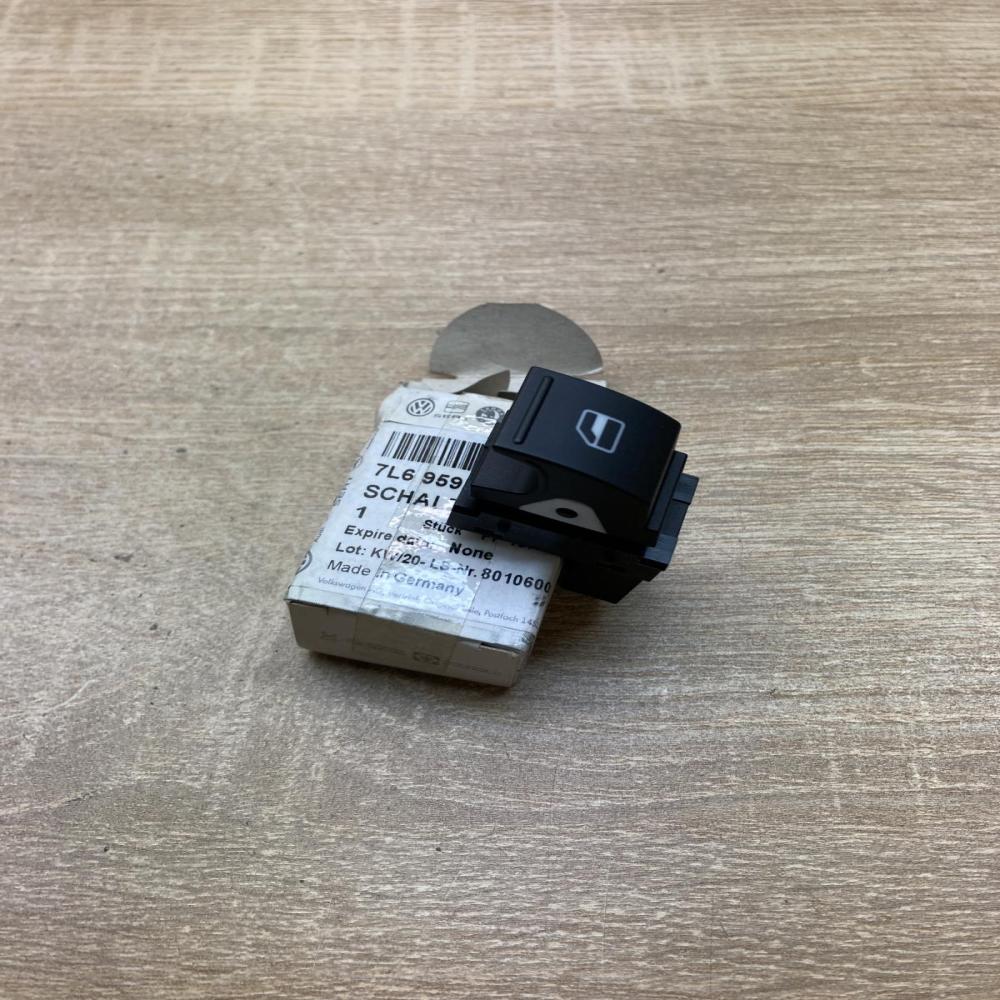 7L6959855C   Electric window control switch Volkswagen Touareg I