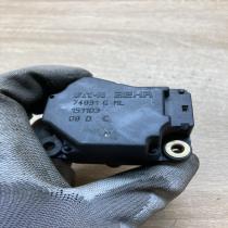74931G 151103  Air flap motor/actuator Volvo XC90