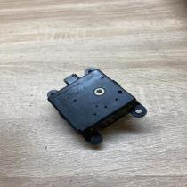 3J110 30840   Air flap motor/actuator Nissan X-Trail T30