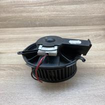 5576701   Heater fan/blower Peugeot 206