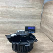 5576701   Heater fan/blower Peugeot 206