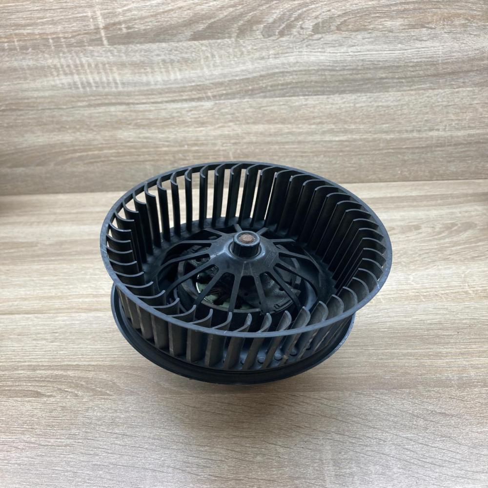 3M5H 18456 EC 3M5H18456EC  Heater fan/blower Ford Focus