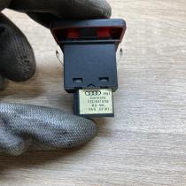 8E0941509   Hazard light switch Audi A4 S4 B7 8E 8H