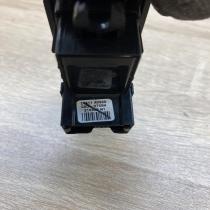 25411 AV600 25411AV600  Electric window control switch Nissan Primera