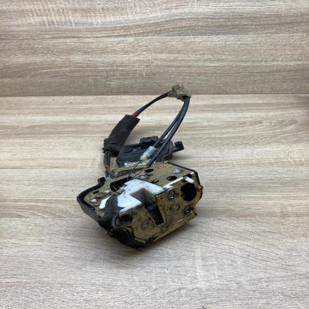 MAZDA 6 REAR DOOR LOCK   Rear door lock Mazda 6