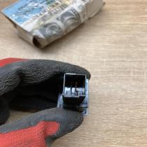 4B0927133B   Traction control (ASR) switch Audi A6 S6 C5 4B