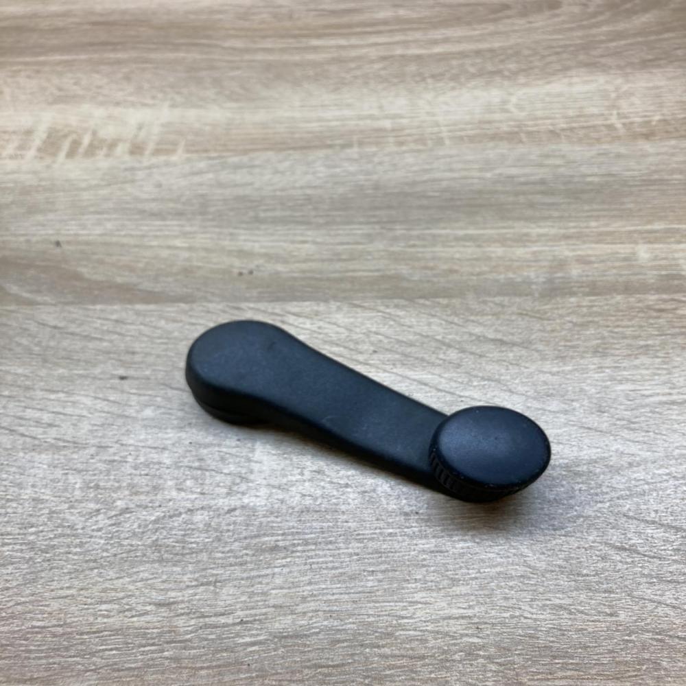 1H0837581D   Rear door window winding handle Volkswagen Sharan