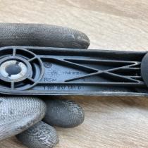 1H0837581D   Rear door window winding handle Volkswagen Sharan