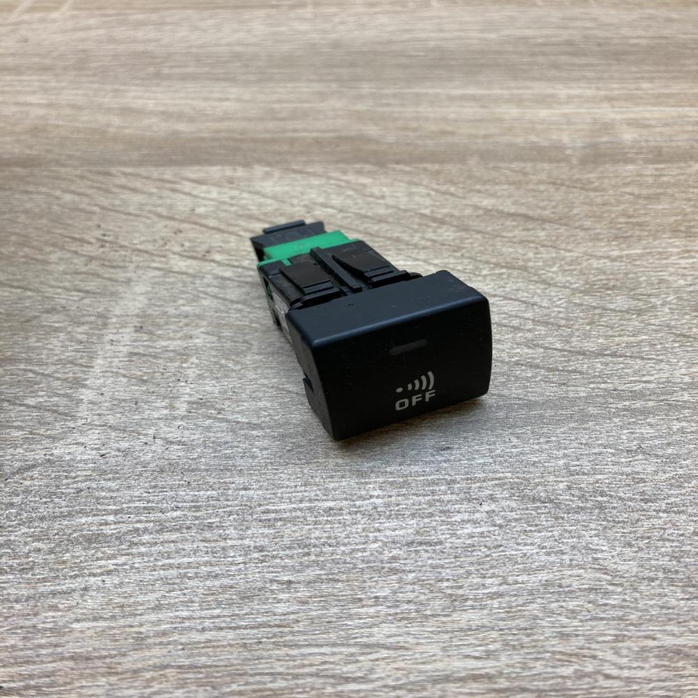 96476627XT   Parking (PDC) sensor switch Citroen C4 I