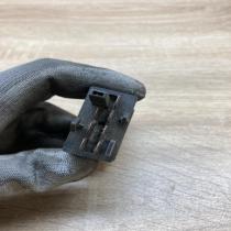 4A0941509   Hazard light switch Audi 100 S4 C4