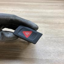 3B0953235C   Hazard light switch Volkswagen PASSAT B5