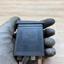 4A0963563   Seat heating switch Audi 100 S4 C4