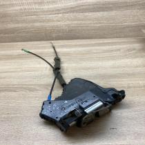 TOYOTA DOOR LOCK   Front door lock Toyota Corolla Verso AR10