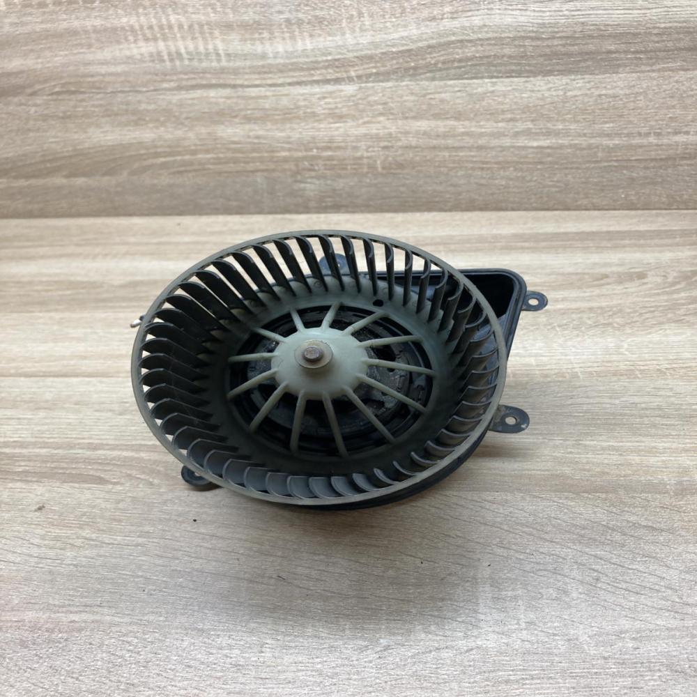 210681233F   Heater fan/blower Citroen Xsara