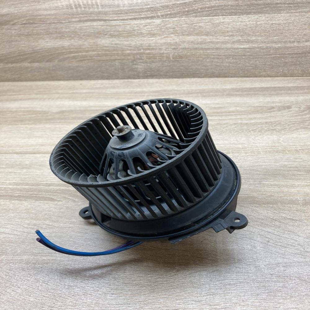 F841888K 841915A  Heater fan/blower Citroen Xantia