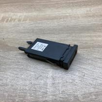 3B0959621D   Windscreen/window heater switch Volkswagen PASSAT B5.5
