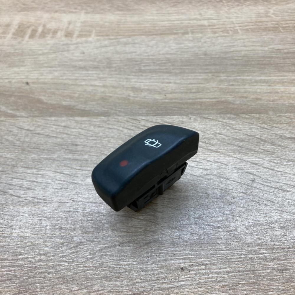 841242B   Central locking switch button Renault Scenic I