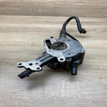 038145209   Vacuum pump Volkswagen PASSAT B6