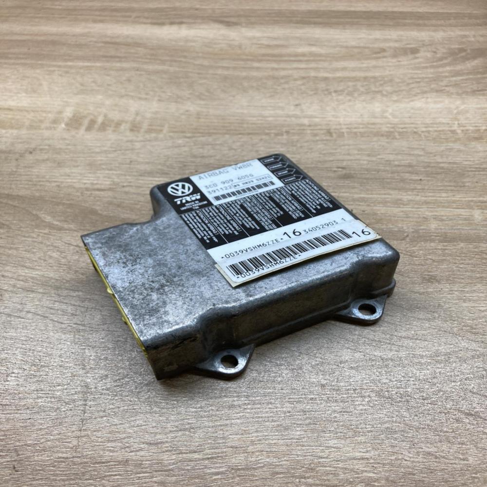 3C0909605G   Airbag control unit/module Volkswagen PASSAT B6