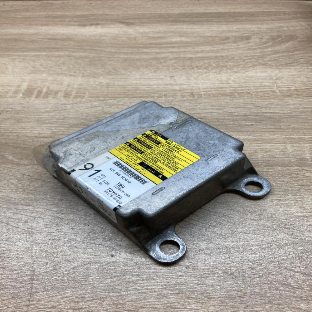 89170 0F032 891700F032  Airbag control unit/module Toyota Corolla Verso AR10