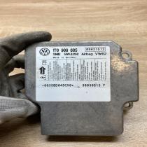 1T0909605   Airbag control unit/module Volkswagen Touran I
