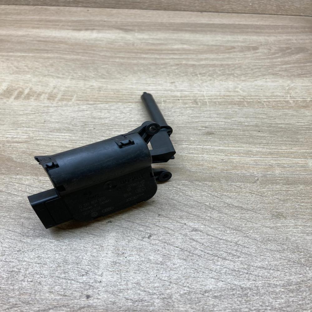 3C0907511 0132801370  Air flap motor/actuator Volkswagen PASSAT B6