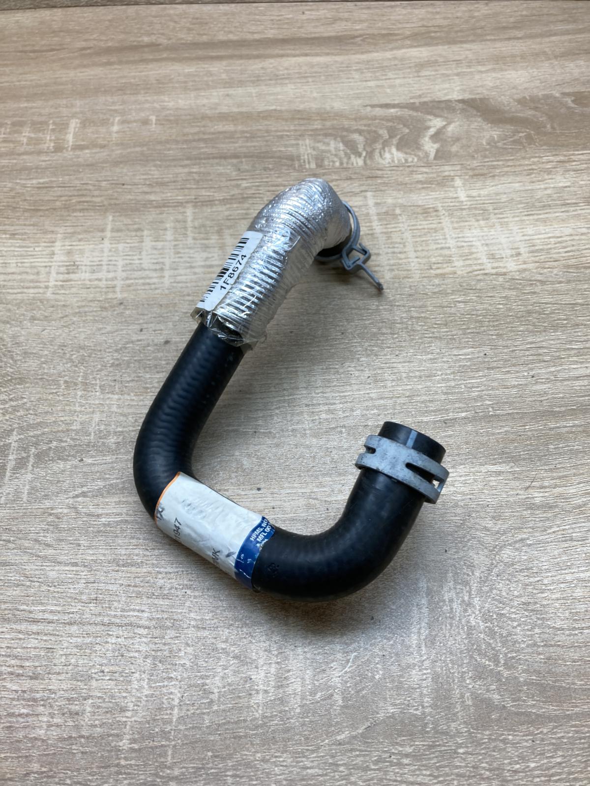 1131947 1S4O 8B451 AB  Engine coolant pipe/hose Ford Focus
