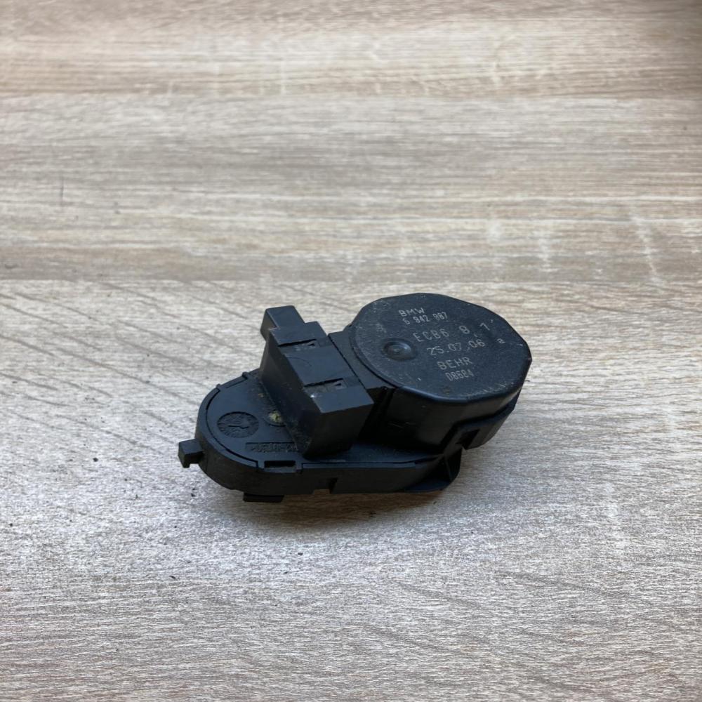 6942987 ECB691  Air flap motor/actuator BMW 5 E60 E61