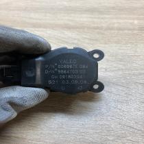 09180203 006967E  Air flap motor/actuator Opel Signum