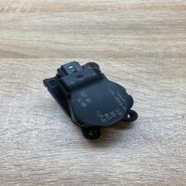 1S7H 19E616 AA EAD551  Air flap motor/actuator Ford Mondeo Mk III